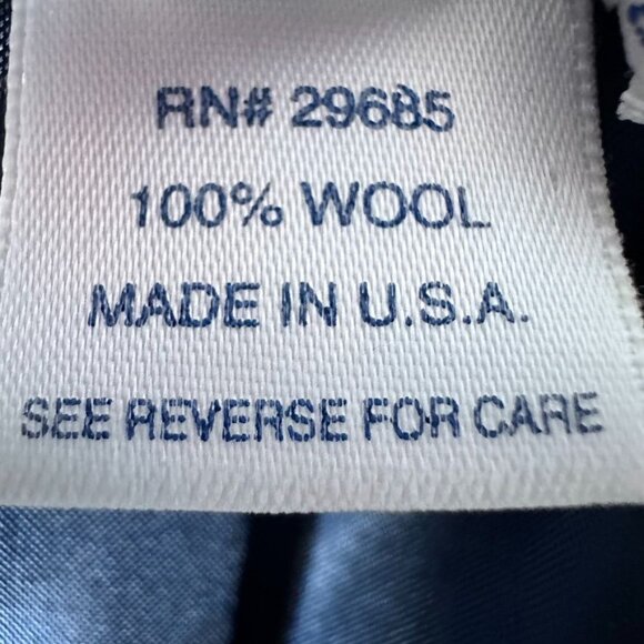 Vintage Pendleton Women's 100% Virgin Wool Jacket Size 8 in Gray Herringbone - Picture 8 of 8